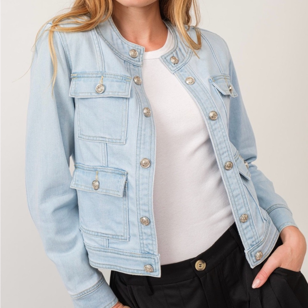 Spring Days Denim Jacket - Picture 3 of 3